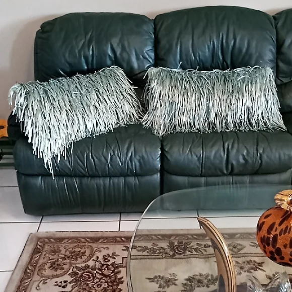 425 South Los Angeles Rectangular Fringe Pillows. Set Of 2. Teal. 28"x14". Great - Picture 1 of 13